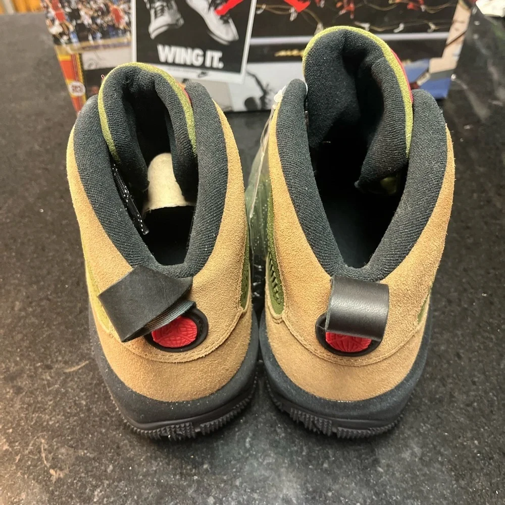 Sz 12 JORDAN 9 RETRO BOOT NRG 'BEEF AND BROCCOLI'